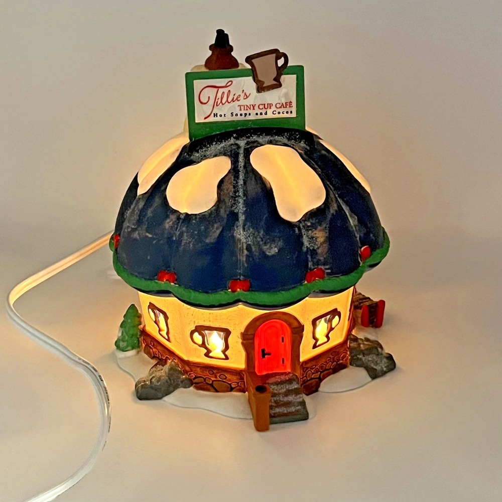Vintage Dept 56 North Pole Tillie's Tiny Cup Cafe Lighted House 1998 Christmas